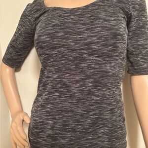 Women's Gray Top